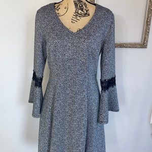 Elle Long Sleeve Dress Size Large